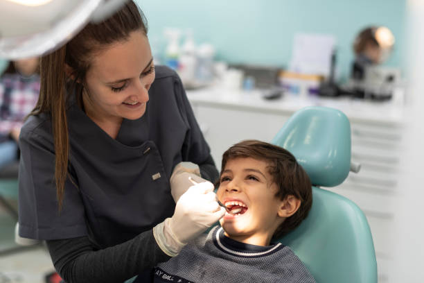 Best Emergency Tooth Extraction in University, MS